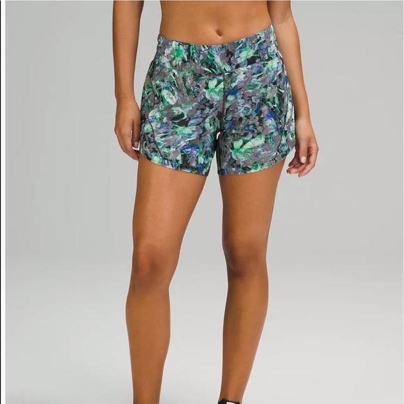 lululemon athletica Pants - Lululemon🍋Track That Short 5" 4 🌟firm price